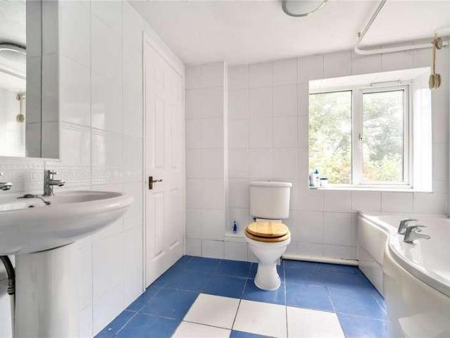 House for sale in Bolton Low Houses, Hampshire