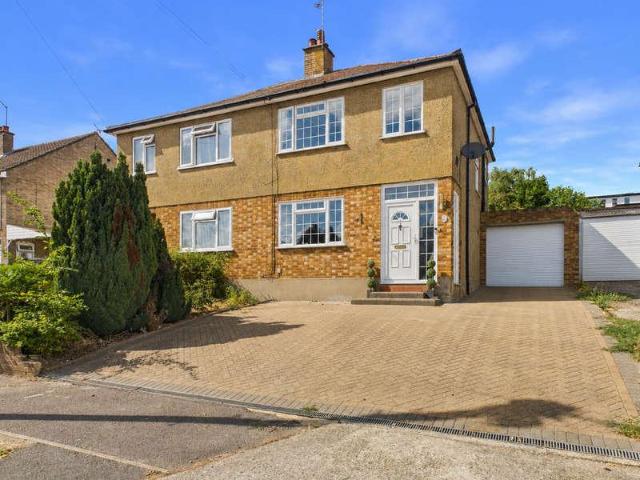 House for sale in Lunnon, Buckinghamshire