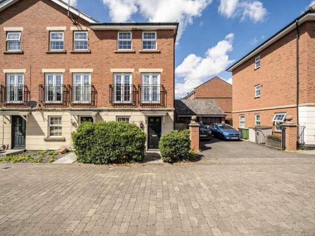 House for sale in Redhouse, Abbey Mead