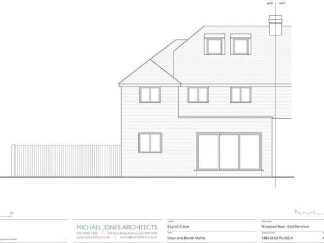 House for sale in Greater London