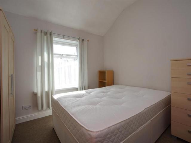 House for sale in Sheffield, Crookesmoor