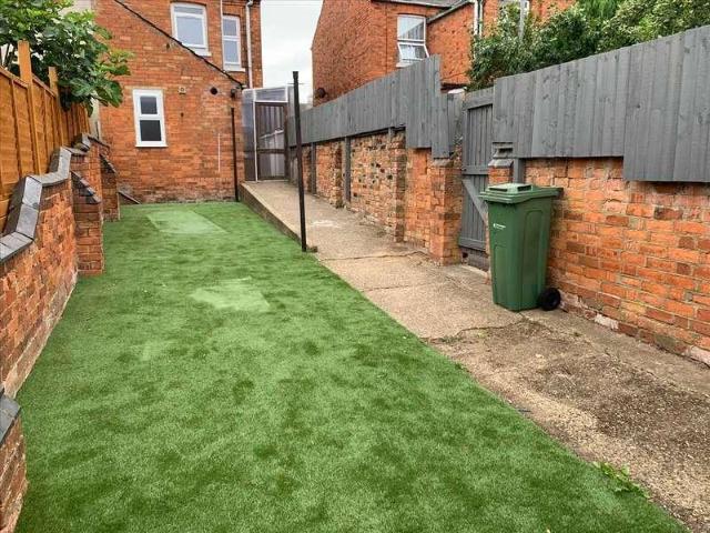 House for sale in Wolverton and Greenleys, Old Wolverton