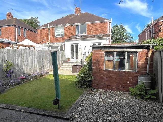 House for sale in Watergate, Devon