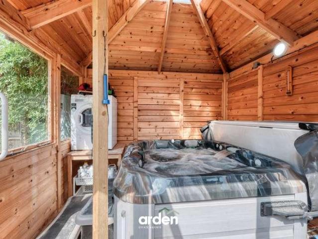 House for sale in St. Peter the Great County, St Peters