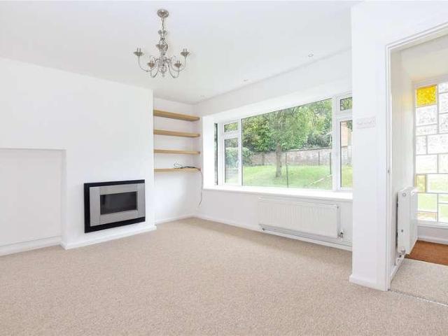 House for sale in Batchworth, Hertfordshire