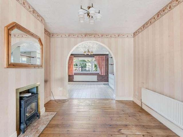 House for sale in Enfield Wash, Greater London