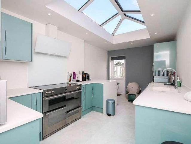 House for sale in Roffey, Horsham