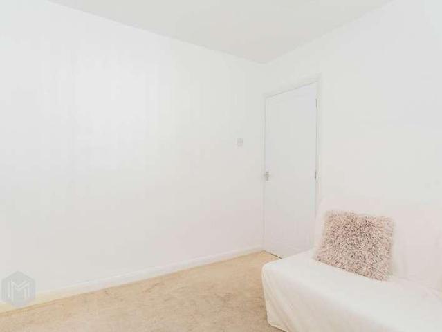 House for sale in Fearnhead, Warrington