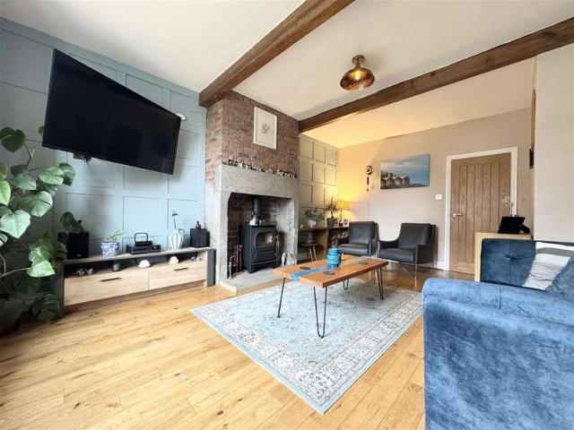 House for sale in Skelmanthorpe, West Yorkshire