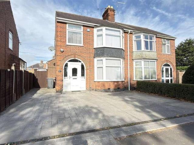 House for sale in Stocking Farm, Leicester