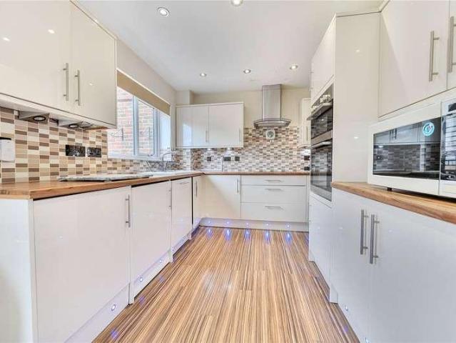 House for sale in Farnborough, Hampshire
