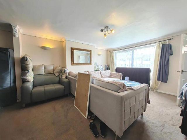 House for sale in Winnersh