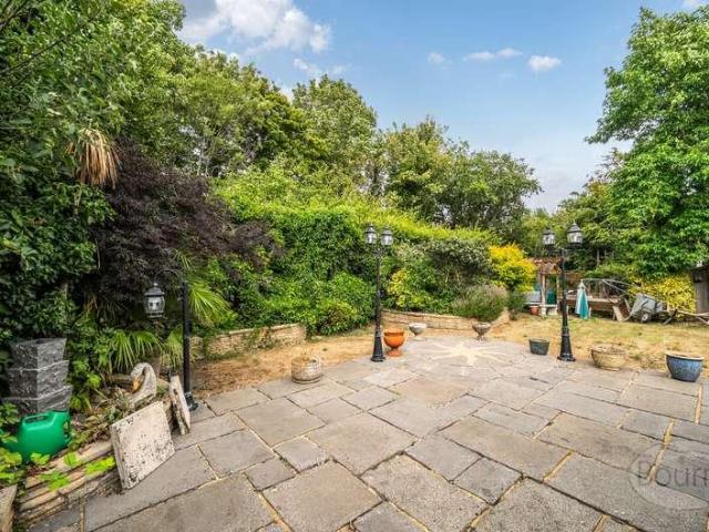 House for sale in Mount Pleasant, Fole