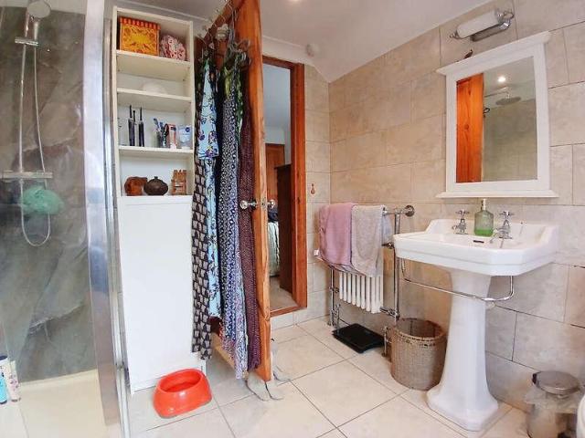 House for sale in Billingshurst, Horsham