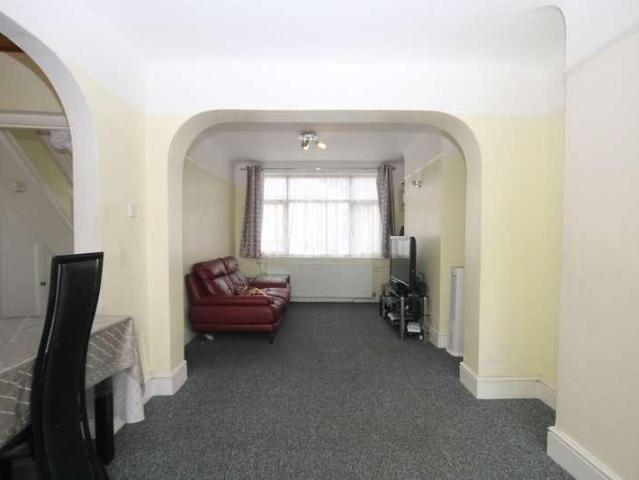 House for sale in Northolt, London Borough of Ealing