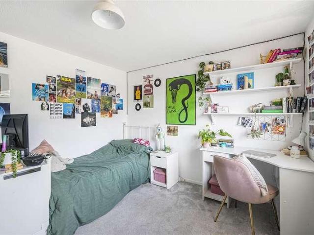 House for sale in Seaford, Iford