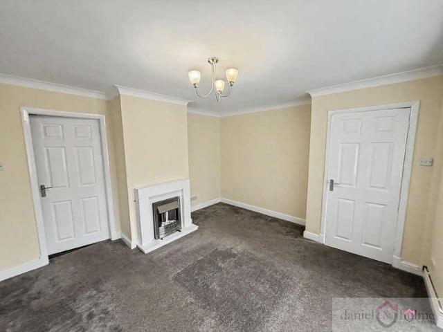 House for sale in Kingsley Moor, Staffordshire