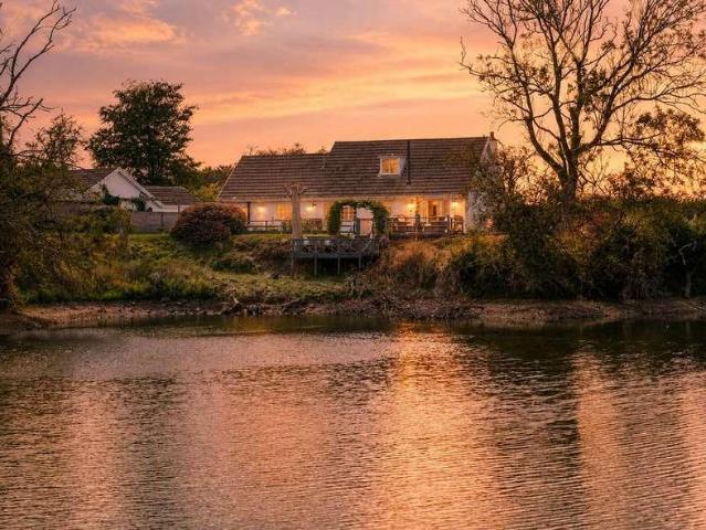 House for sale in Lampeter Velfrey, Ludchurch