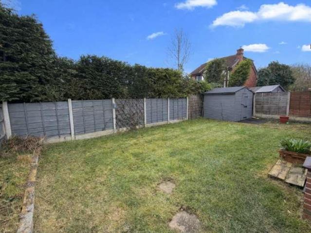 House for sale in Burtonwood and Westbrook, Warrington