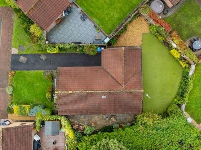 House for sale in Kingswood, Burtonwood and Westbrook