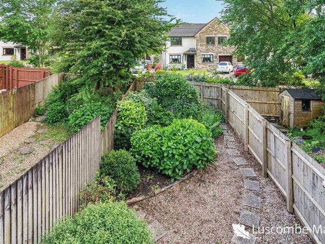 House for sale in Halwell, Strode