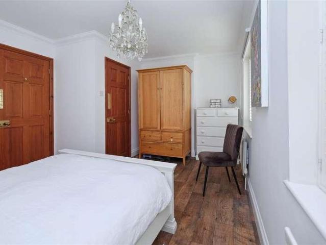 House for sale in The Bridge, Kent
