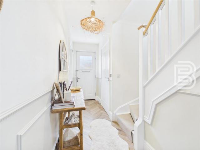 House for sale in Houlton, New Bilton