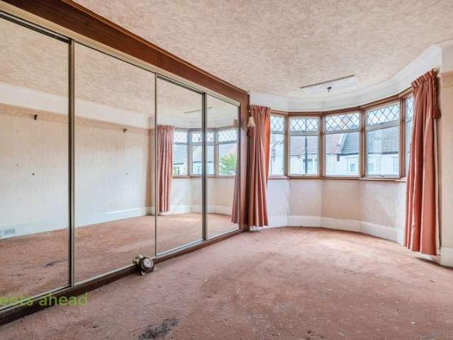 House for sale in London Borough of Croydon, Addiscombe