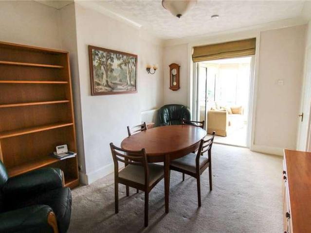 House for sale in Riddlesden, West Yorkshire