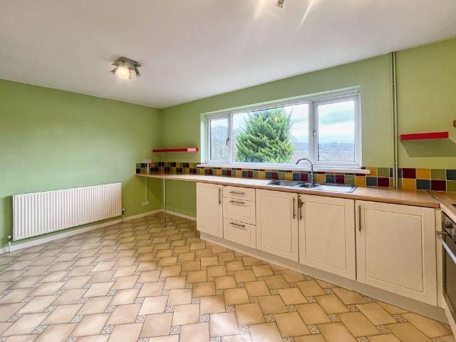 House for sale in Blaenhonddan, Neath