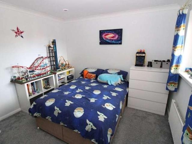 House for sale in Barugh Green, South Yorkshire