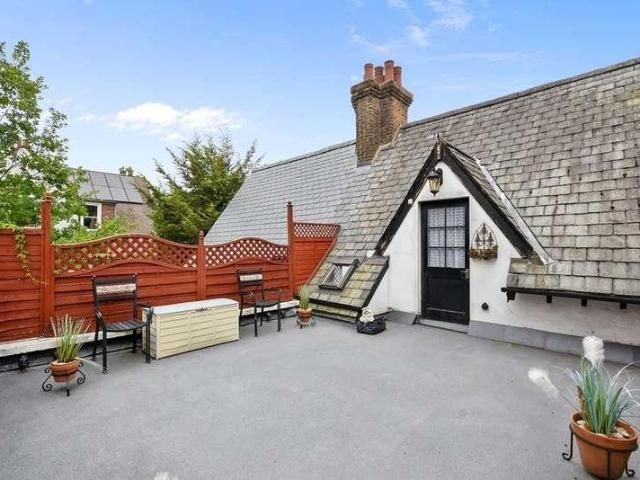 House for sale in Dollis Hill, Greater London