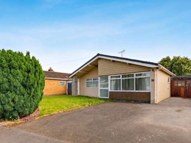 House for sale in Halfway House, Shropshire