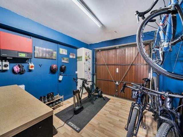 House for sale in Berrick Salome, Oxfordshire