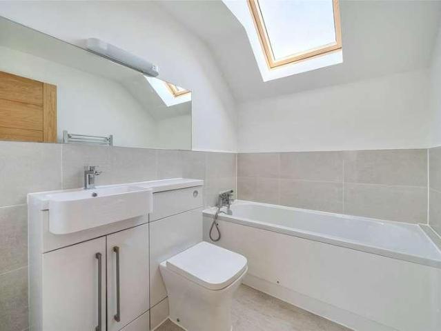 House for sale in Aston Cross, Tewkesbury