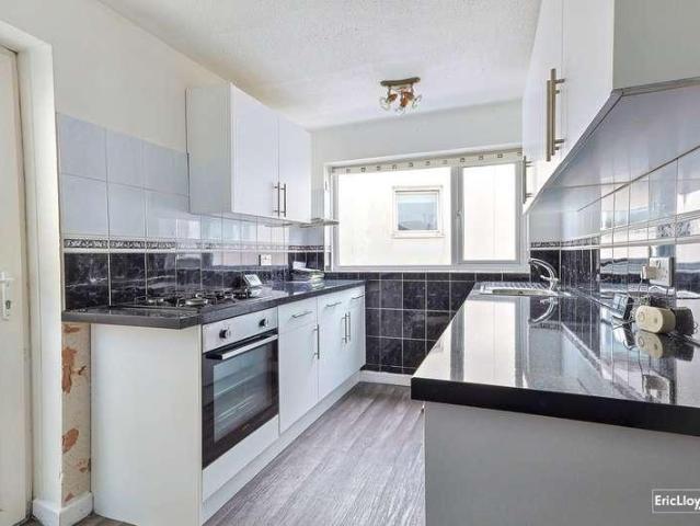 House for sale in Livermead