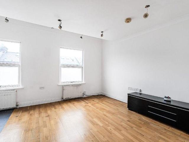 House for sale in Kensal Town, Greater London