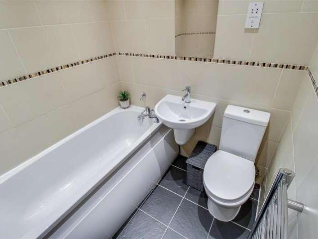House for sale in Ossett, West Yorkshire