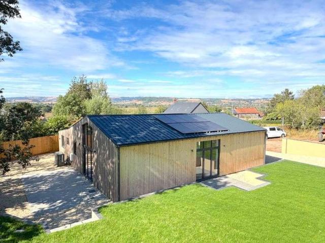 House for sale in West Pennard, Somerset
