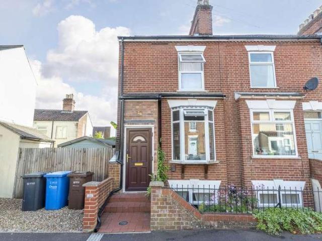 House for sale in East Bank, Norfolk