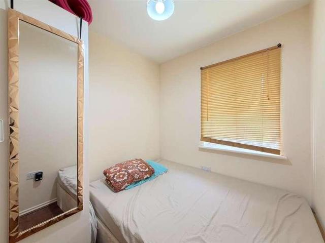 House for sale in Humberstone, Old Wharf