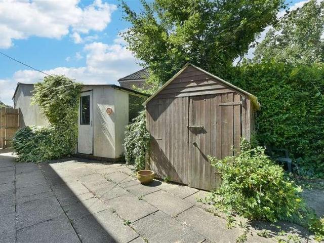 House for sale in Red Hill, Surrey