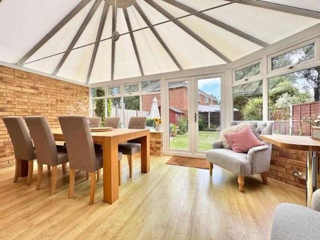 House for sale in Darlaston, West Midlands