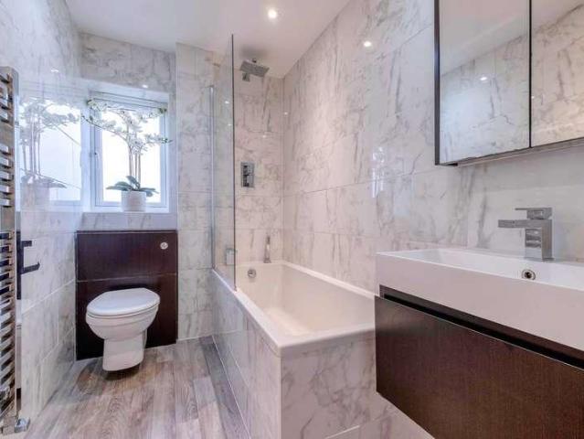 House for sale in Chalfont St. Peter, Denham