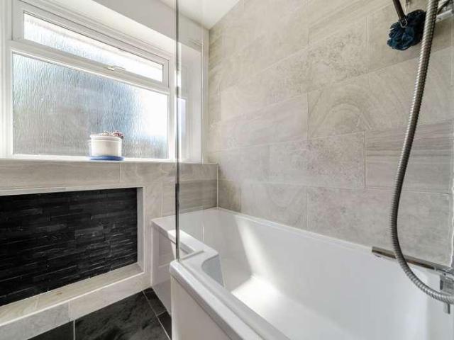 House for sale in Clewer Village, Windsor