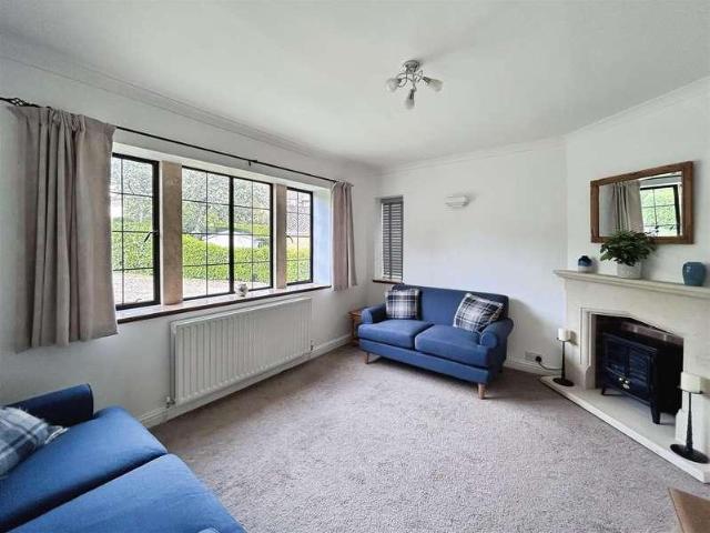 House for sale in Fossebridge, Gloucestershire