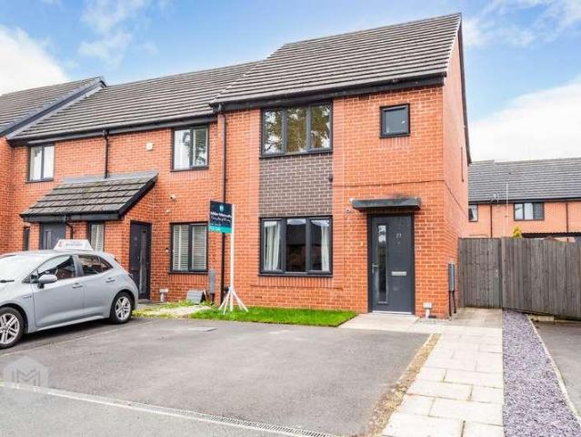 House for sale in Salford, Greater Manchester