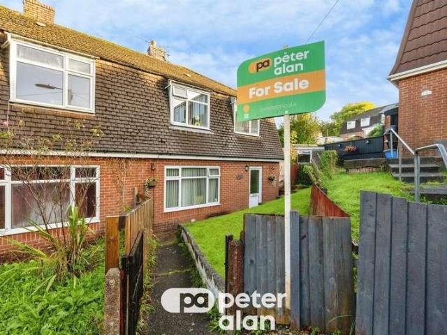 House for sale in Cimla, Neath