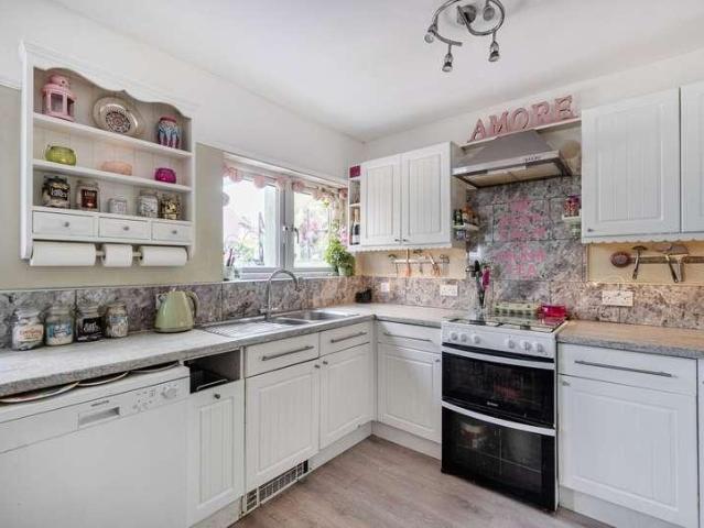 House for sale in Greater London