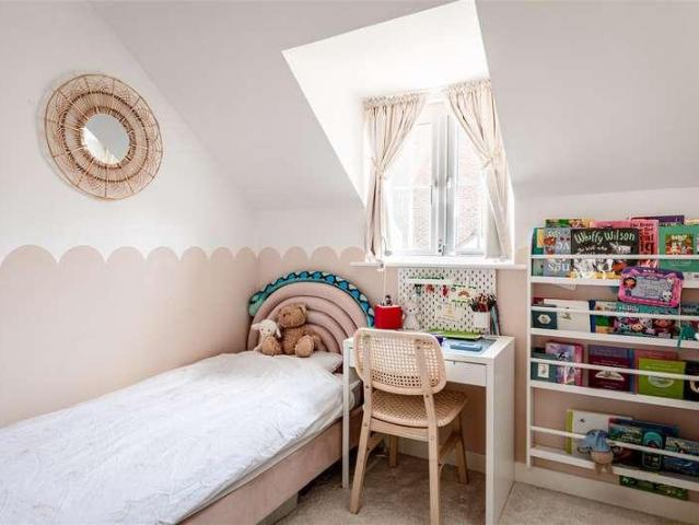 House for sale in Perryfields, West Sussex